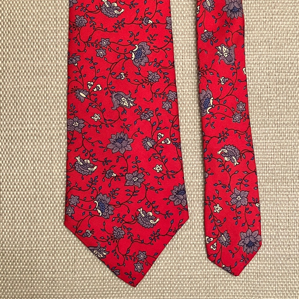 Vintage Pierre Cardin silk tie, small print floral, grey on red